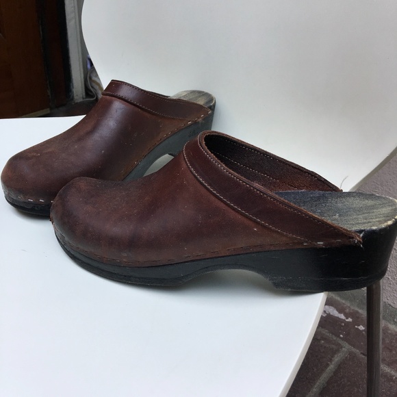 Sven Clogs Brown Nubuck Leather Size 40 - Picture 2 of 11